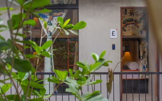 TAN Hostel x Cafe - Adults Only