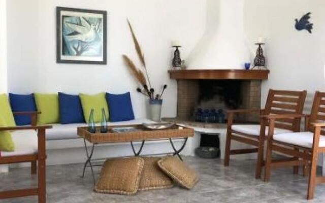 Holiday Home 2 Bedrooms 1 Bathroom - Afantou