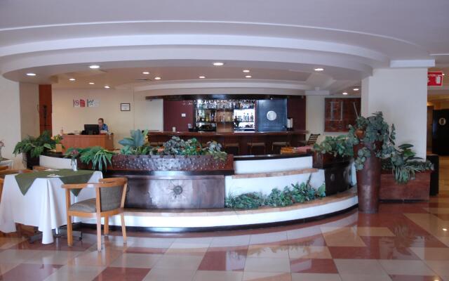 Aranzazu Plaza Kristal Aguascalientes
