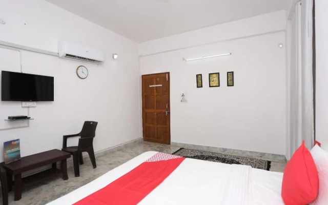 Singing Birds Home Stay By OYO Rooms