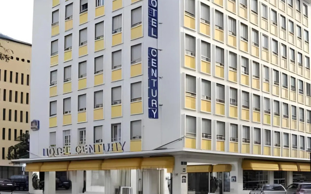 Hotel Century