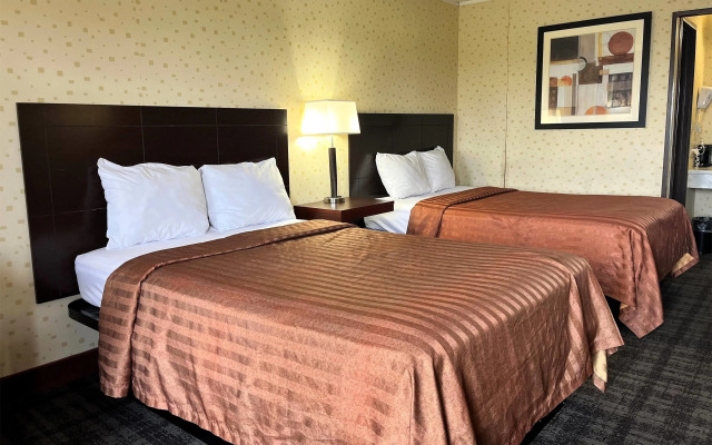 Travelodge by Wyndham Seymour