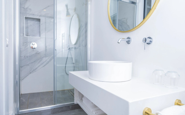 The Vista Rooms  Terrace