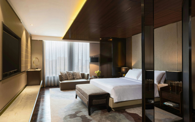 Renaissance Shenyang West Hotel – Guest Rooms – Shenyang