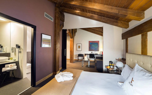 Hotel Dolarea
