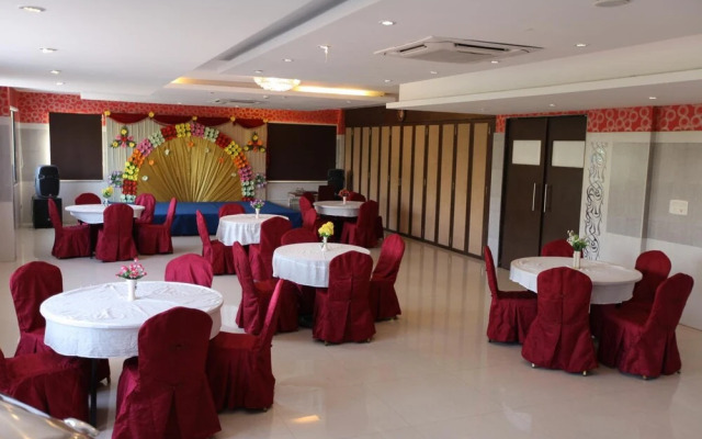 Hotel Vassi Palaze