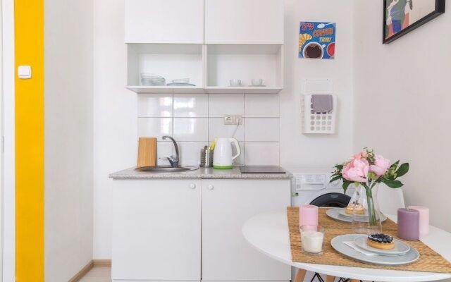 Апартаменты и студия RedHouse