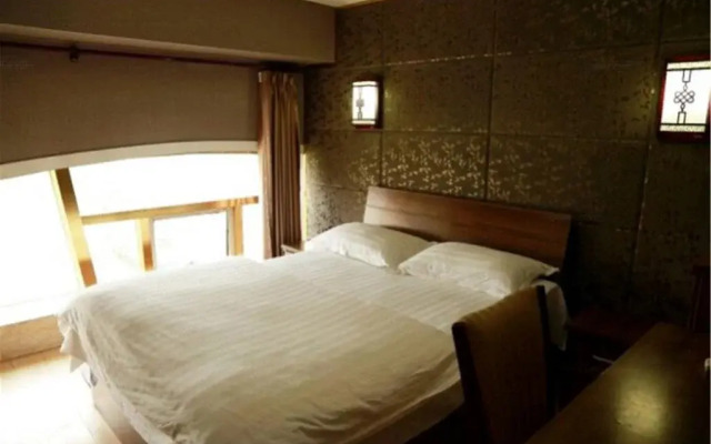 Yongtai Junyue Hotel
