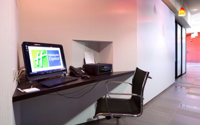 Holiday Inn Express Montpellier - Odysseum by IHG