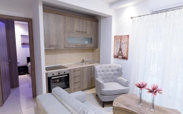 Lassani cozy and quiet, 2 bedroom apartm with spacious balcony