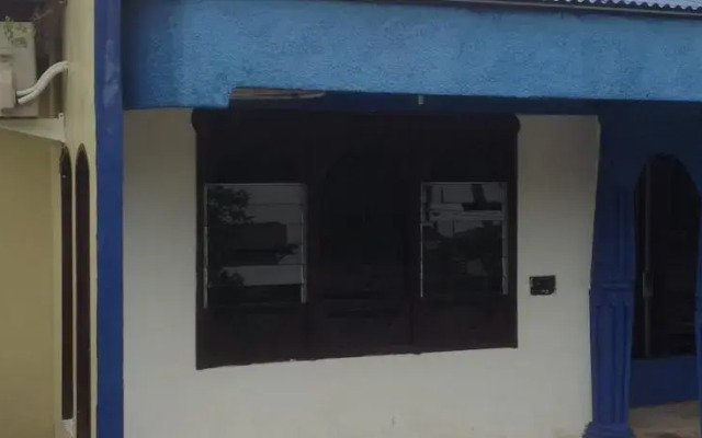 Shirley Boarding House