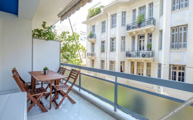 Olala Kolonaki Chic Spacious 3br Flat W Balcony