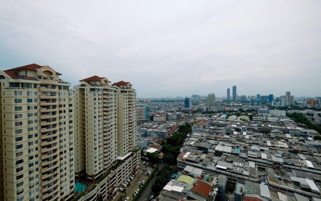 Simple And Comfort Studio Apartment At Mangga Dua Residence