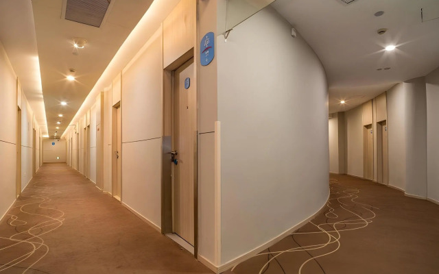 Hanting Hotel Shanghai Liuzhou Road