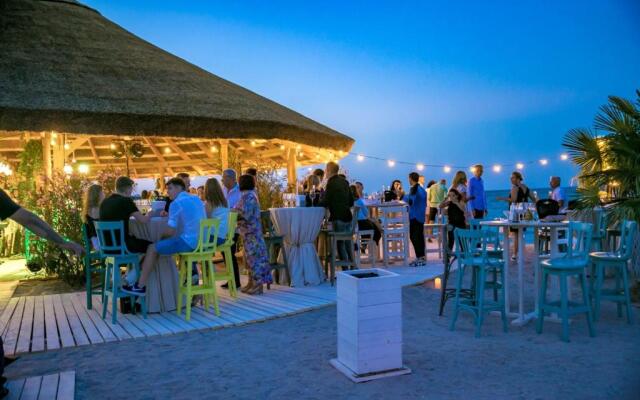 Novum by the sea