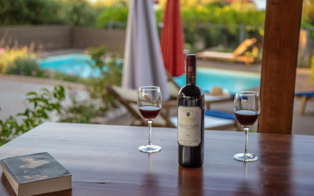 Villa Fuego Sagrado 2- Pool - sea view