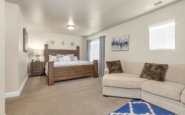 Holiday Oasis 3 Bedroom Apts
