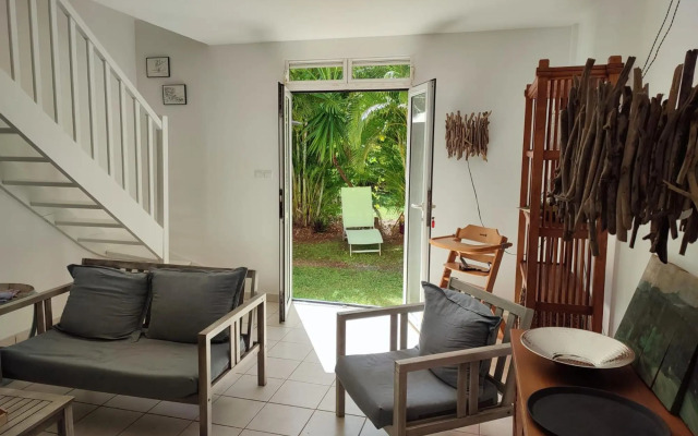 Charmante villa avec accès direct à la mer