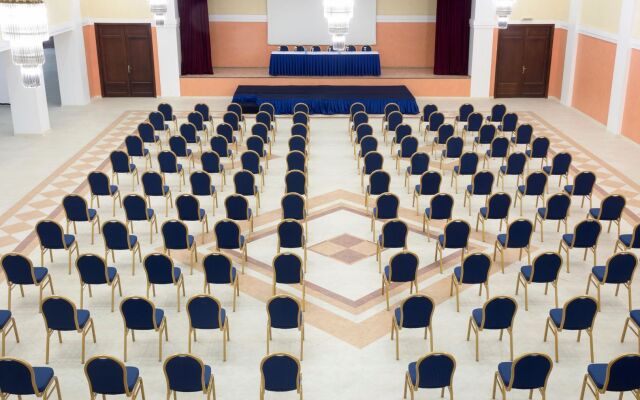 Eretria Hotel & Spa Resort