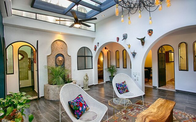 Casa Cielo 3 BR by Casago