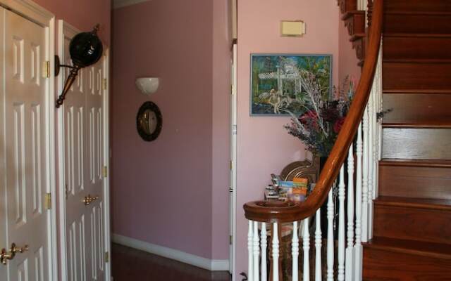 Heron Cay Lakeview Bed & Breakfast Inn