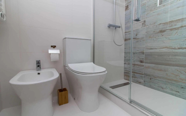 Beach House Apartment by Stay-ici, Algarve Holiday Rental