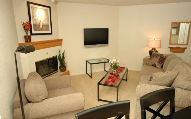 The Commons Hotel & Suites - Denver Tech Center