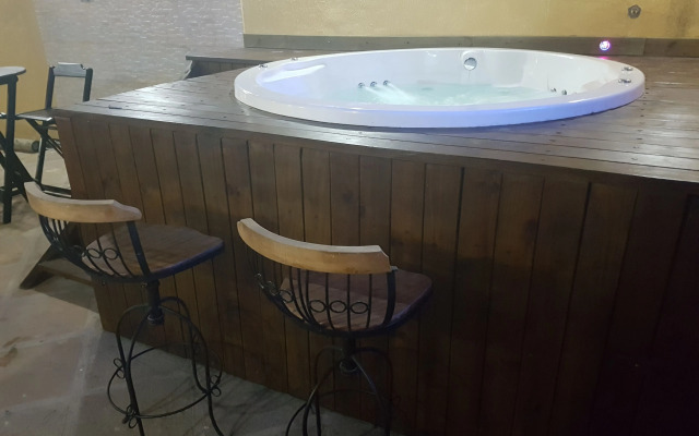 OYO Pousada Marraial - 3 minutos do Arraial Eco Park