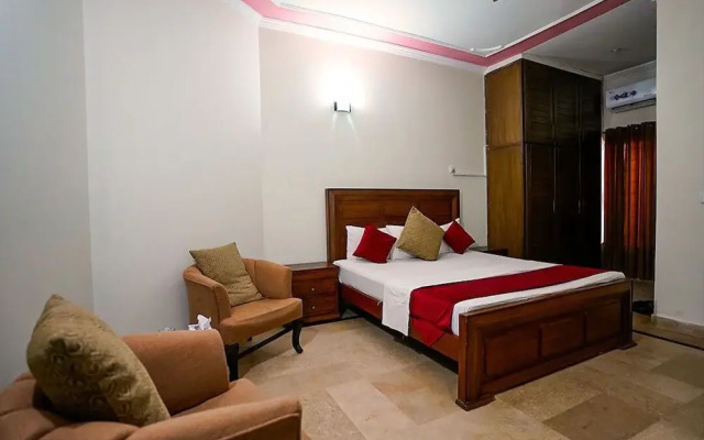 Capri Inn Guest House