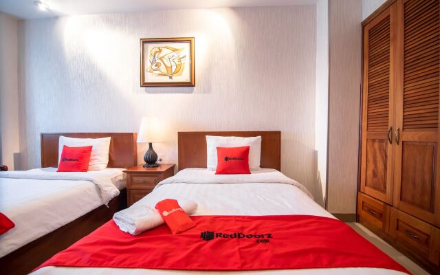 Premium White Lion Hotel