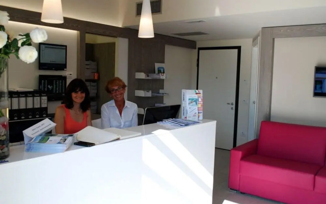 New Residence Near Lake Iseo Surrounded By Green