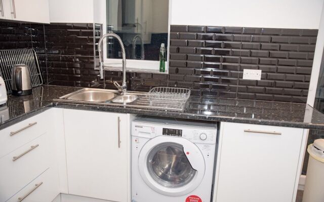 Victoria Holiday Home