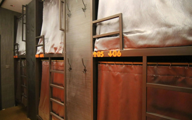Next Taipei Hostel-Main Station