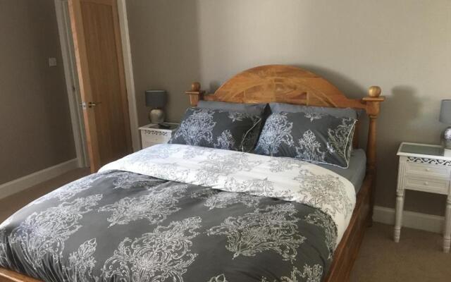 1 St Ellas House Apartment