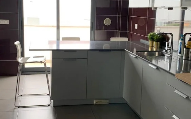 Modern Flat Near Lisbon