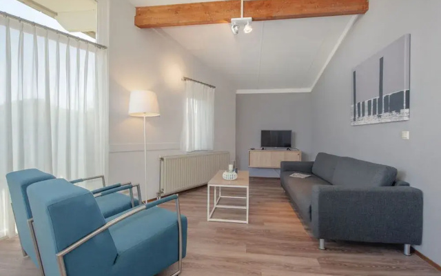 Bungalow by North Sea Beach With Private Garden