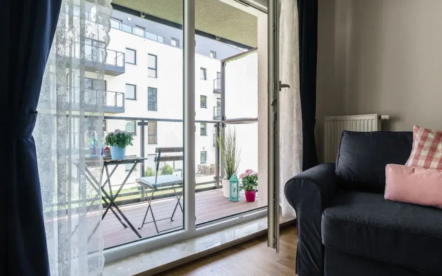 Marinus Apartments