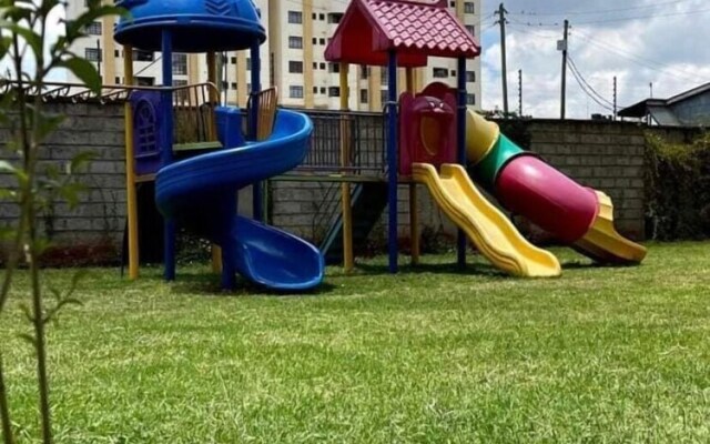 Lux Suites Racecourse Studio Apartments