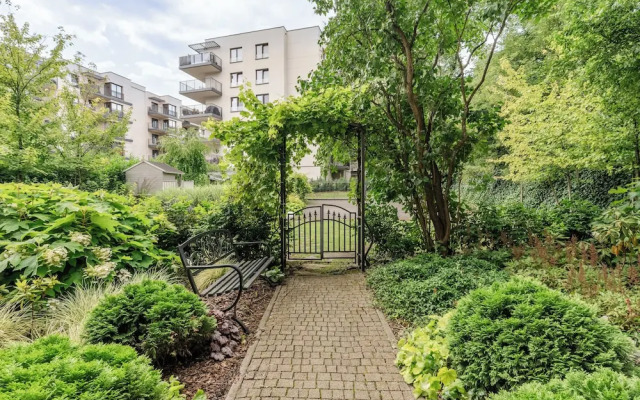 Riverside Nest - LoftAffair