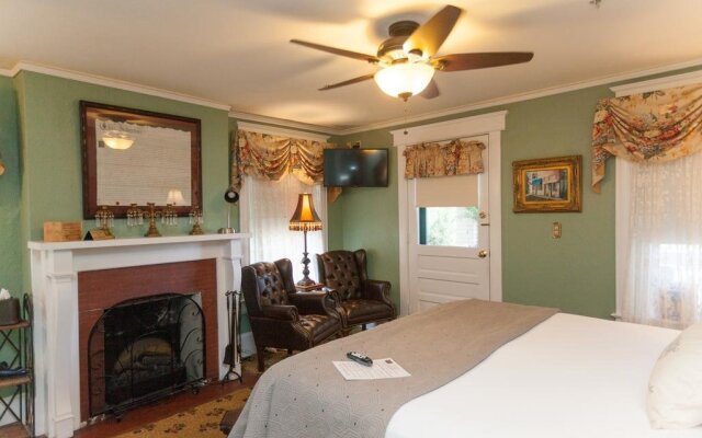 Inn on Charlotte