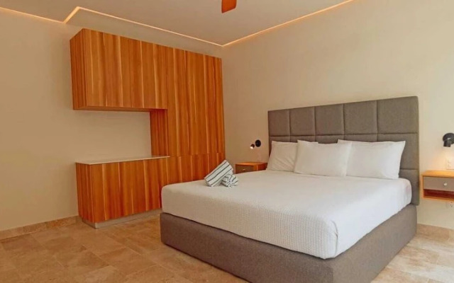 Elena 1 BR