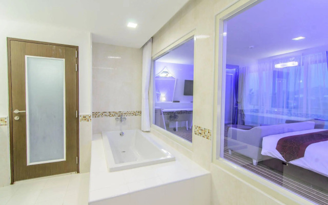 The Paradiso JK Design Hotel