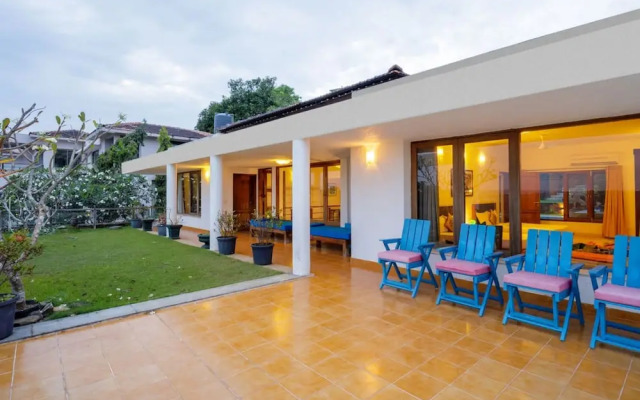 Stunning Hilltop 3BR Villa w Pool and River View