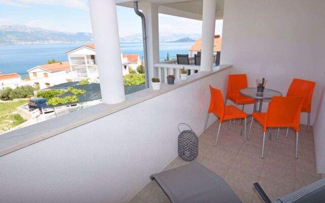 Apartment Anđa Trogir/Slatine 18299