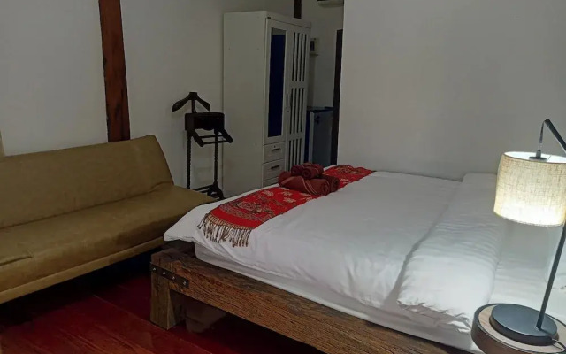 The Forest Hill Cafe & Homestay