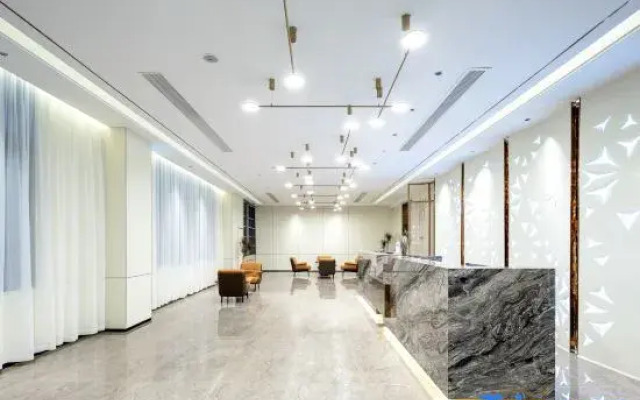 Yiduo Hotel (Lingao Branch)
