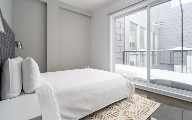 Sonder by Marriott Bonvoy Penny Lane Apartments Old Montreal