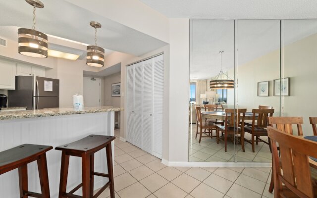 Pelican Pointe 1203