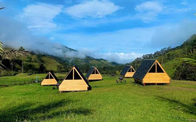 Refugios Nidos del Condor -Cocora-