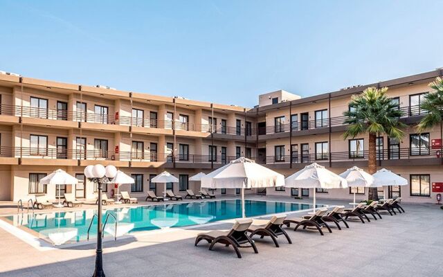 Oscar Park Hotel